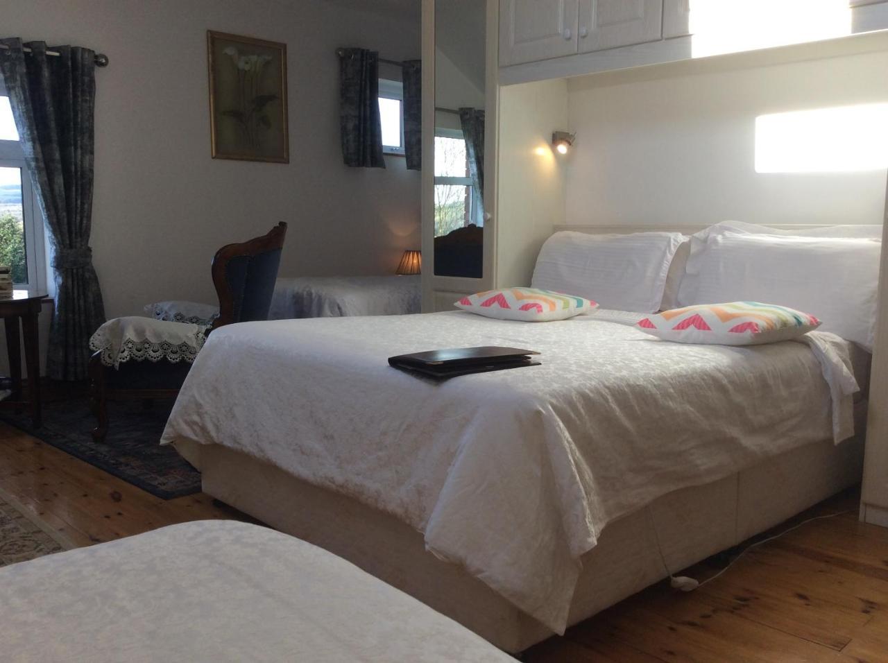 Rosdarrig Bed & Breakfast บอยล์ ภายนอก รูปภาพ