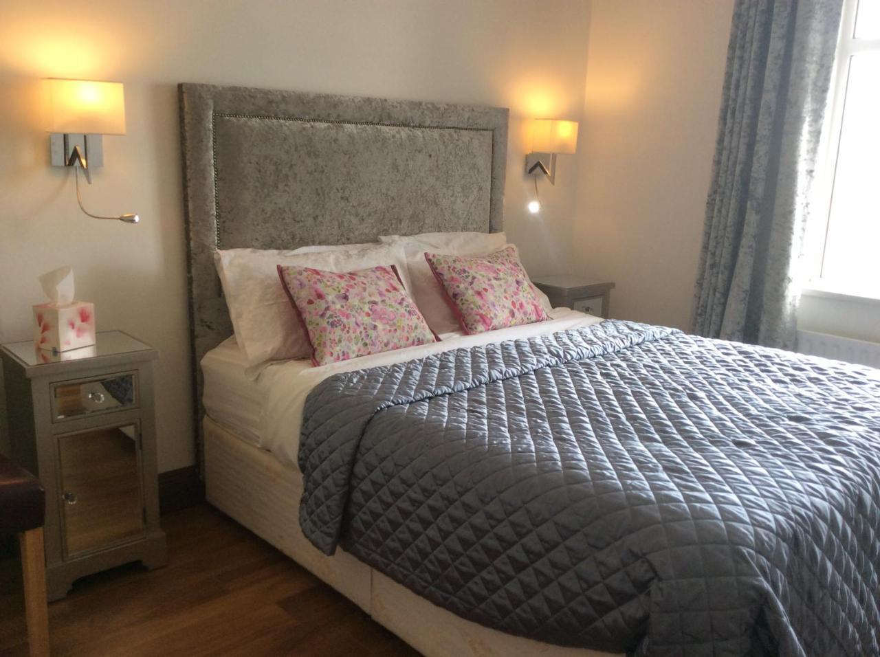 Rosdarrig Bed & Breakfast บอยล์ ภายนอก รูปภาพ